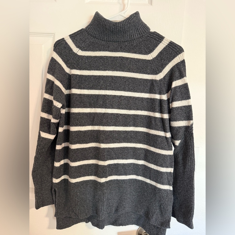 A New Day | Women's Mock Turtleneck Tunic Sweater Gray Striped